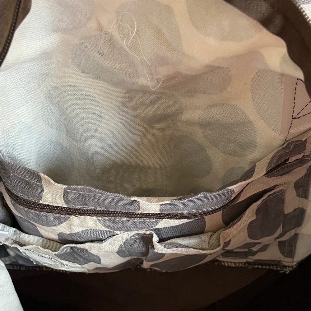 Thirty-One Retro Metro Overnight  Bag - Picture 4 of 8